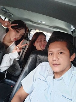 รับลูกค้าสนามบินสุวรรณภูมิส่งประตูน้ำ